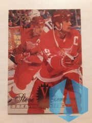 1994-95 Flair STEVE YZERMAN #55 Detroit Red Wings